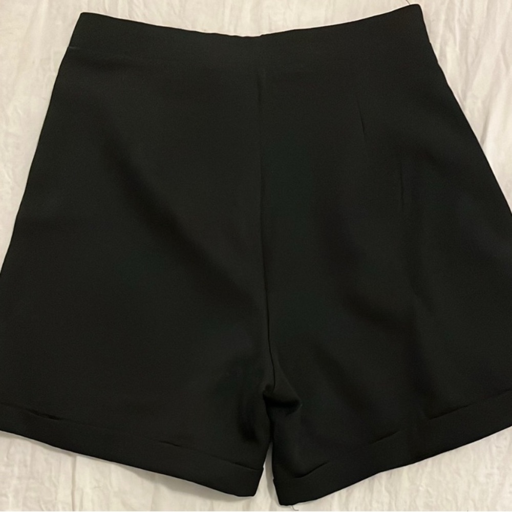 SHEIN Elegant Black Women's Bermudas - Picture 6 of 6